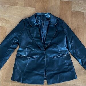 Sleek Black Women's Jacket